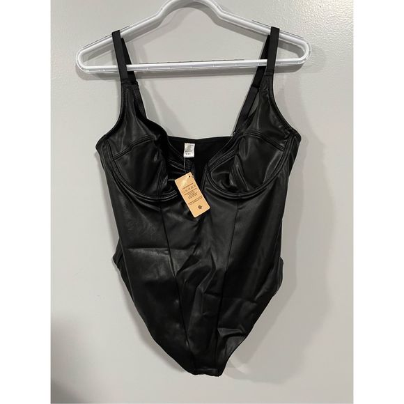 Popilush Bodysuit 2XL Tummy Control Faux Leather Shapewear Sleeveless Black NWT - Picture 2 of 7